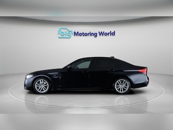 Used BMW 5 Series 2019 for sale - 77608136: Photo