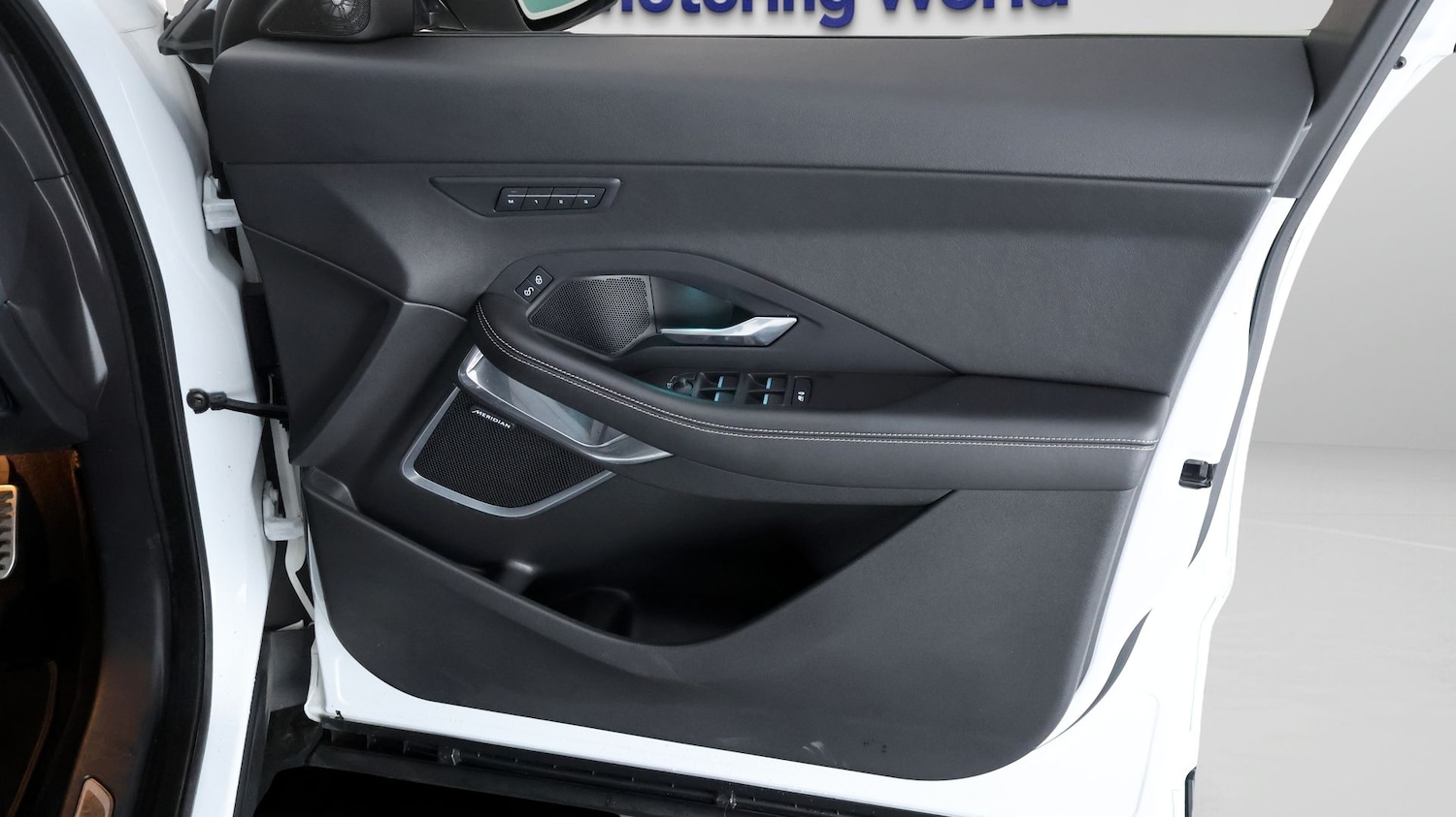 Used Jaguar E-Pace 2019 for sale - 77206313: Photo 15