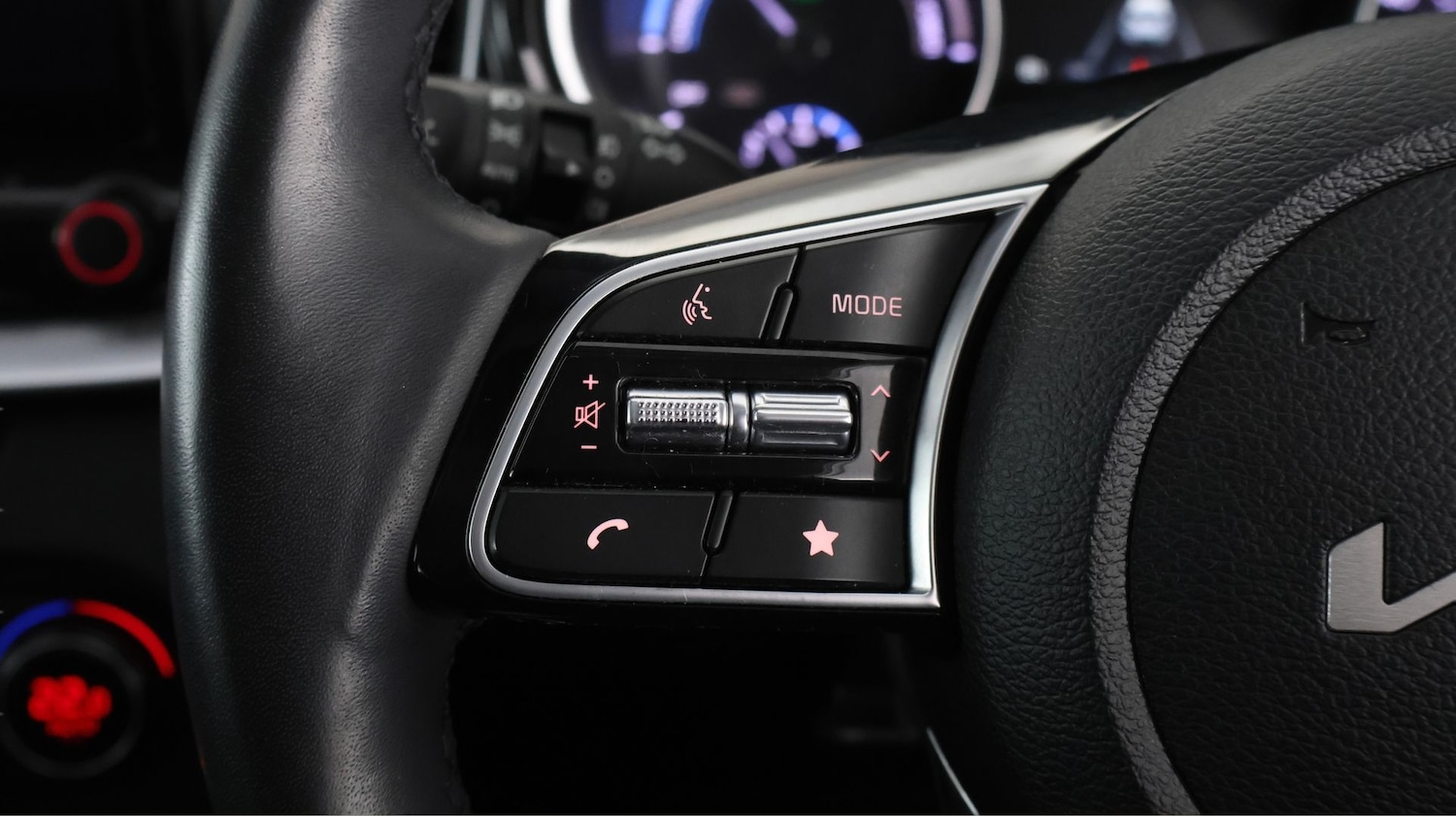 Used Kia XCeed 2023 for sale - 78140037: Photo 23