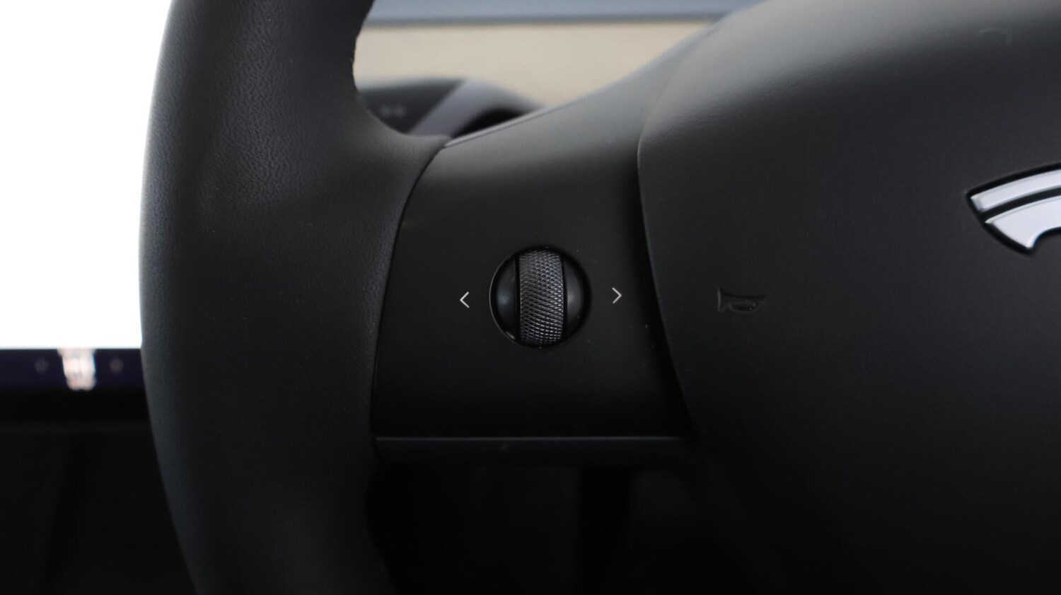 Used Tesla Model Y 2022 for sale - 76521663: Photo 23