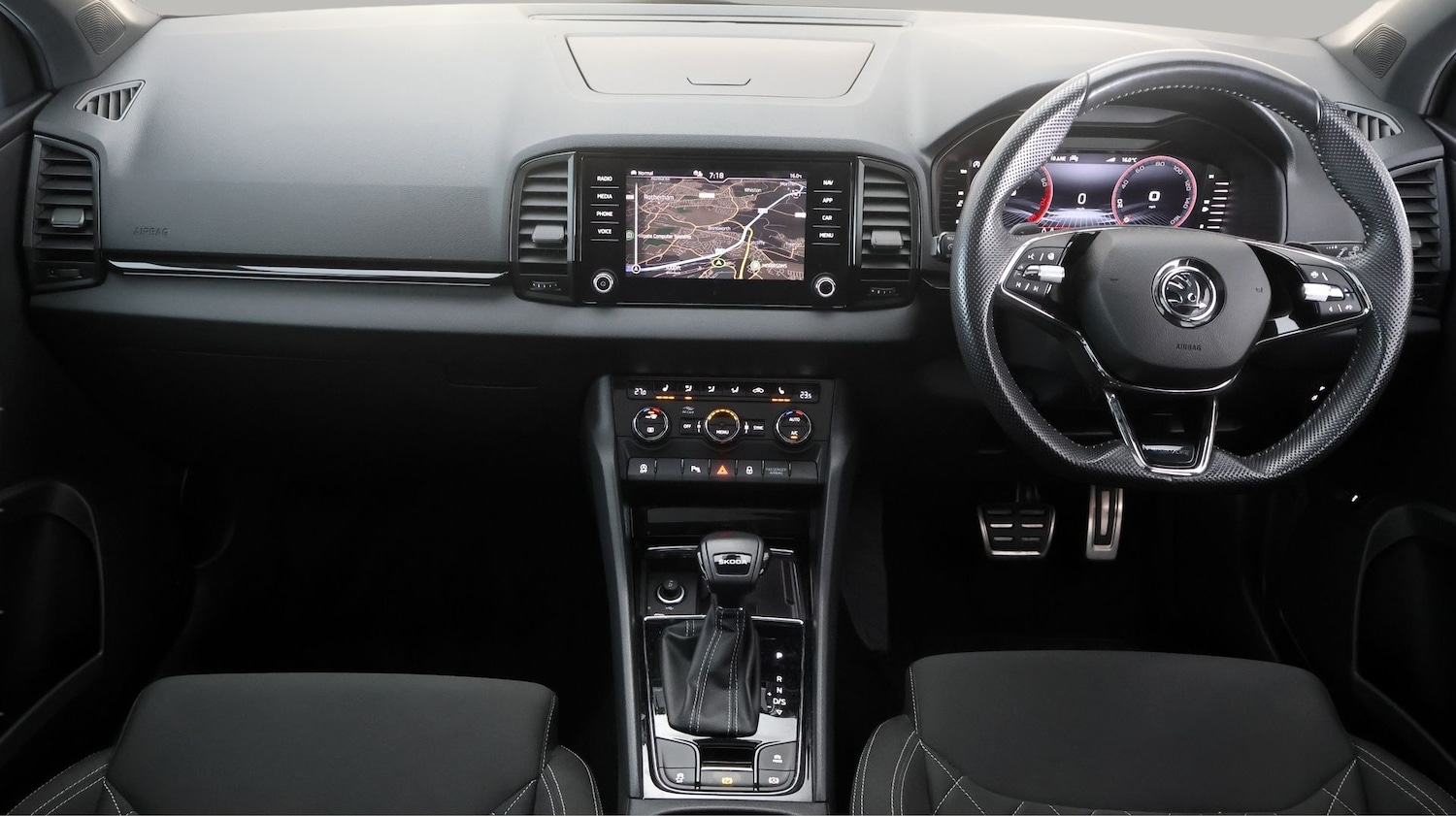 Used Skoda Karoq 2023 for sale - 77668325: Photo 13