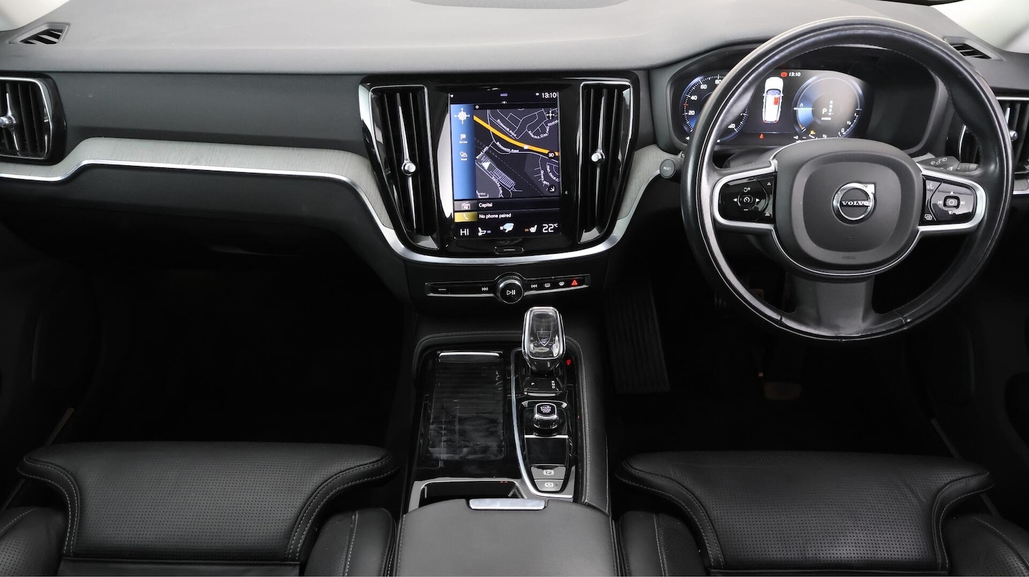 Used Volvo V60 2021 for sale - 76137349: Photo 14