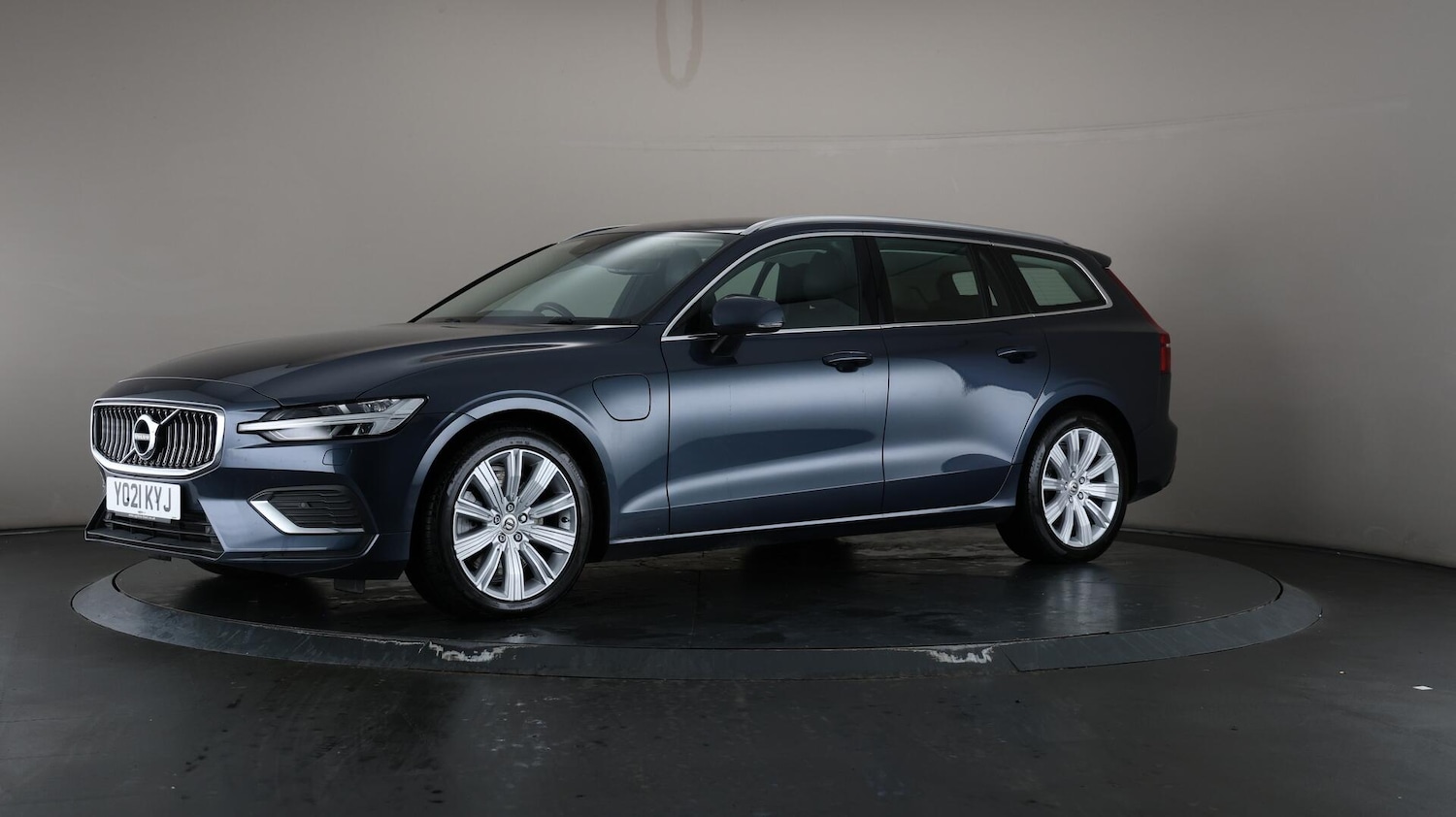 Used Volvo V60 2021 for sale - 76137349: Photo 42