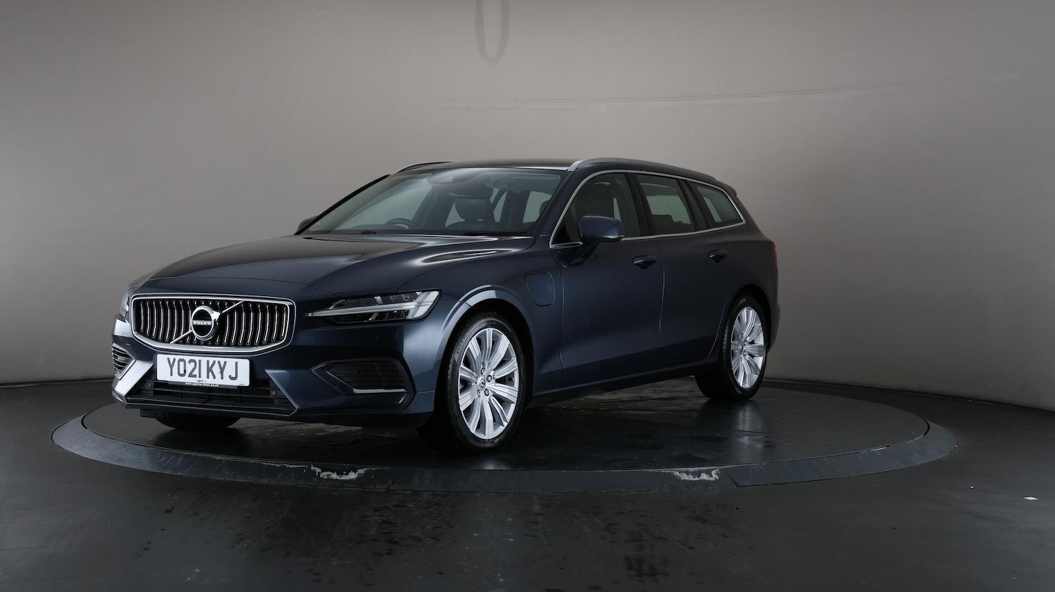 Used Volvo V60 2021 for sale - 76137349: Photo 44
