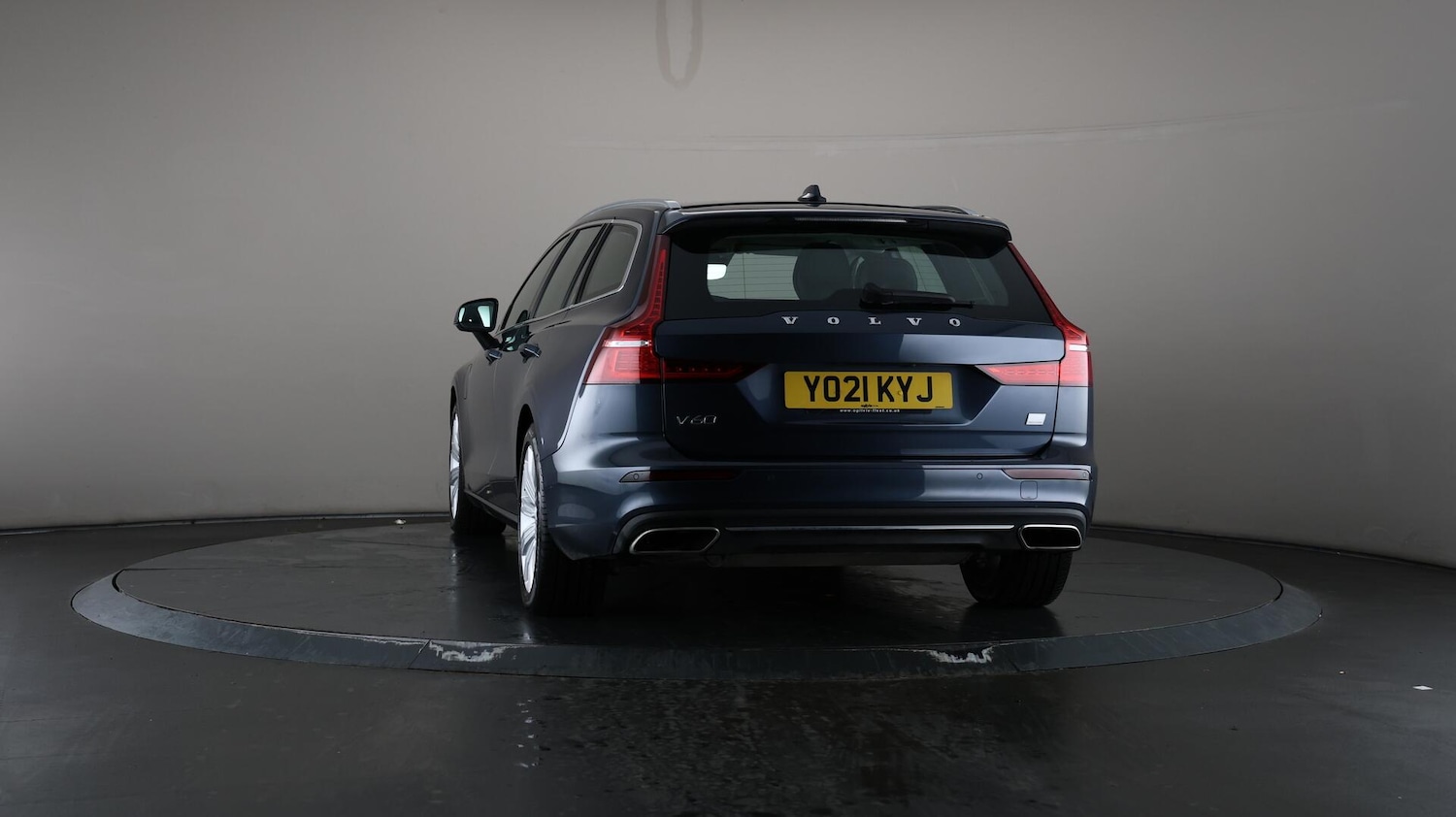 Used Volvo V60 2021 for sale - 76137349: Photo 46