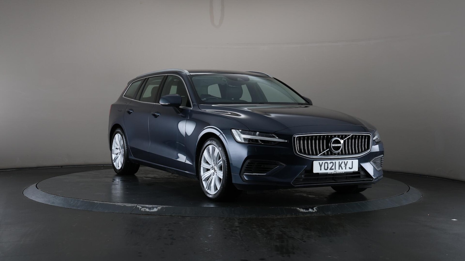 Used Volvo V60 2021 for sale - 76137349: Photo 52