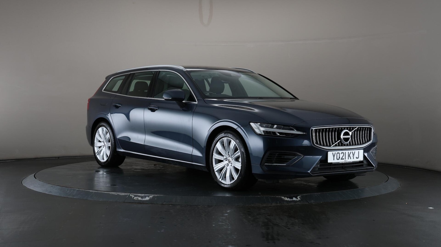 Used Volvo V60 2021 for sale - 76137349: Photo 53