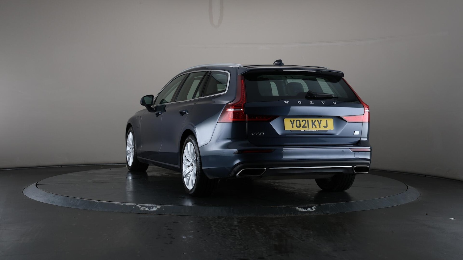 Used Volvo V60 2021 for sale - 76137349: Photo 57