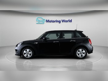 Used MINI Hatch 2020 for sale - 77632582: Photo