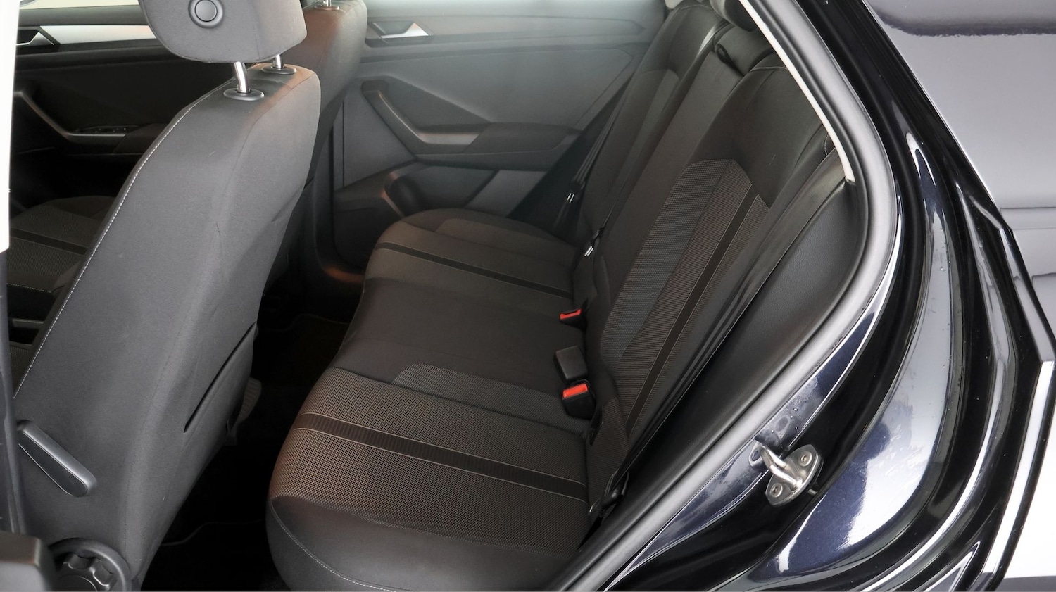 Used Volkswagen T-Roc 2023 for sale - 77610218: Photo 15