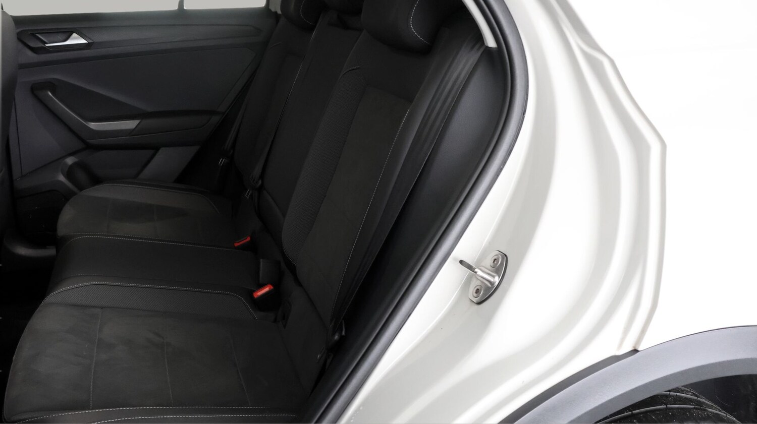 Used Volkswagen T-Roc 2024 for sale - 77497897: Photo 16