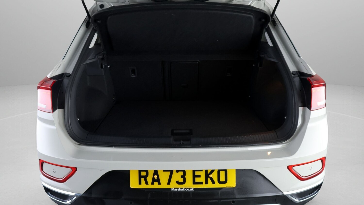 Used Volkswagen T-Roc 2024 for sale - 77497897: Photo 17