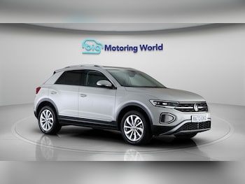 Used Volkswagen T-Roc 2024 for sale - 77497897: Photo