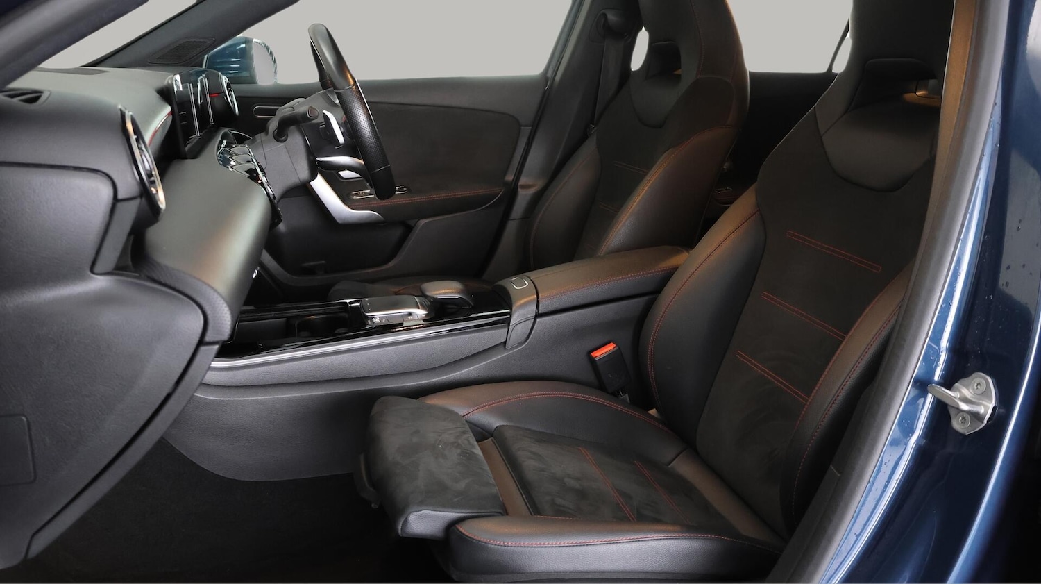 Used Mercedes-Benz A-Class 2021 for sale - 76432944: Photo 14