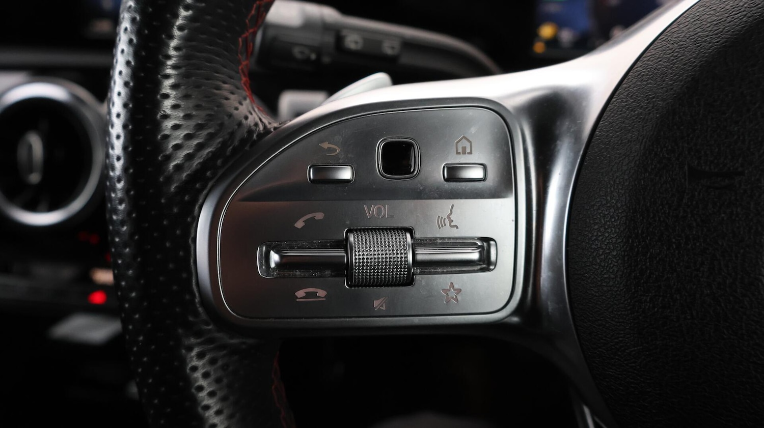 Used Mercedes-Benz A-Class 2021 for sale - 76432944: Photo 23