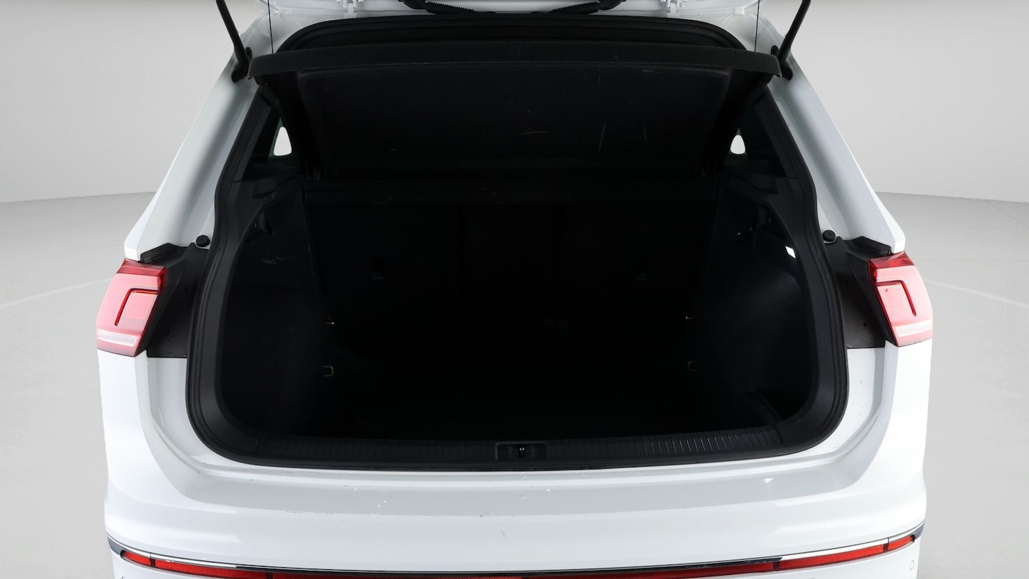 Used Volkswagen Tiguan 2023 for sale - 78062355: Photo 17