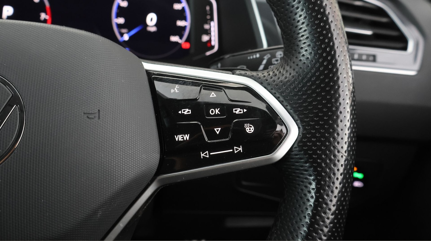 Used Volkswagen Tiguan 2023 for sale - 78062355: Photo 23