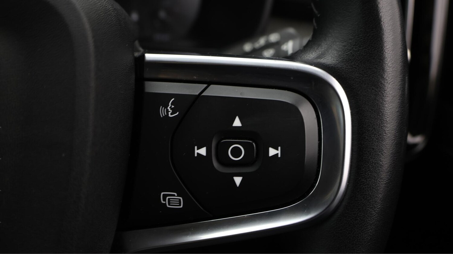 Used Volvo XC40 2020 for sale - 76715450: Photo 26