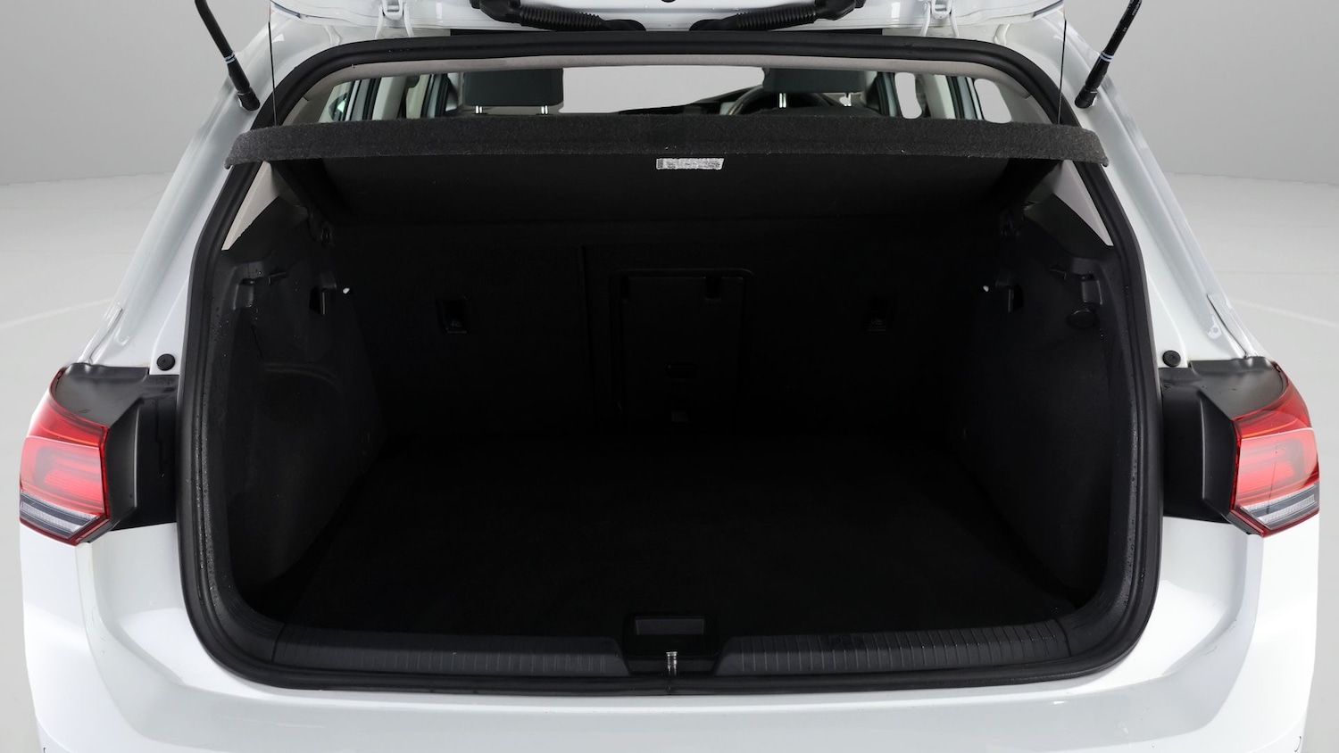 Used Volkswagen Golf 2023 for sale - 77643922: Photo 17