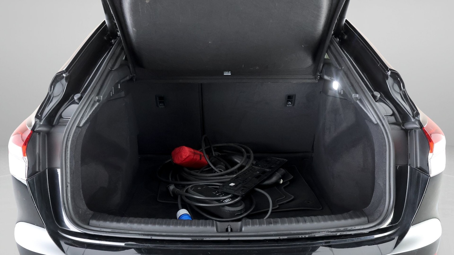 Used Audi Q4 e-tron 2022 for sale - 77558438: Photo 16