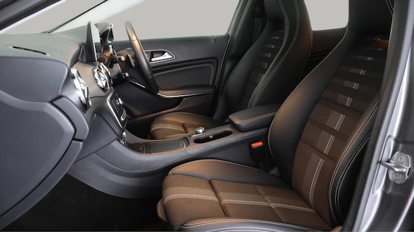 Used Mercedes-Benz GLA 2019 for sale - 76283388: Photo 14