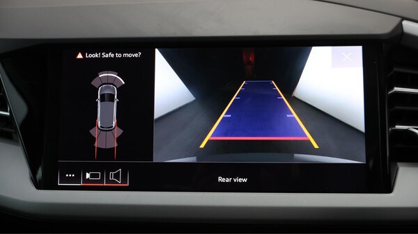 Used Audi Q4 e-tron 2022 for sale - 76318127: Photo 25