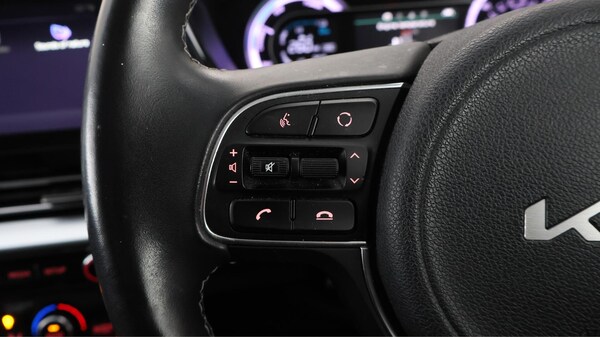 Used Kia Niro 2021 for sale - 76282620: Photo 24
