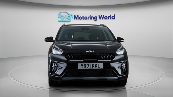 Used Kia Niro 2021 for sale - 76282620: Photo 2