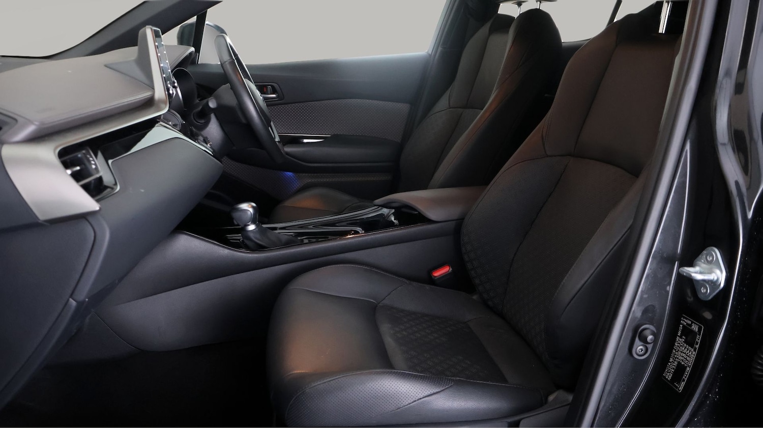 Used Toyota C-HR 2020 for sale - 77461006: Photo 14