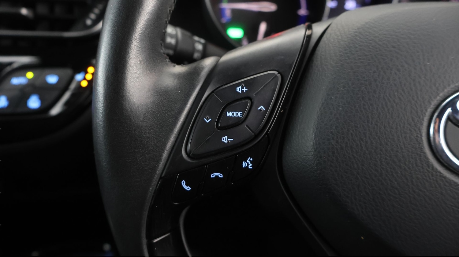 Used Toyota C-HR 2020 for sale - 77461006: Photo 22