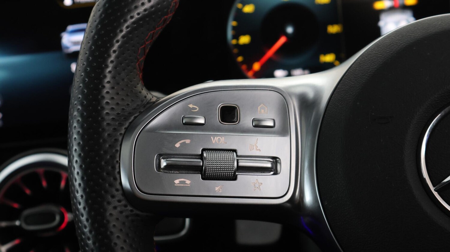 Used Mercedes-Benz EQA 2022 for sale - 76644707: Photo 25