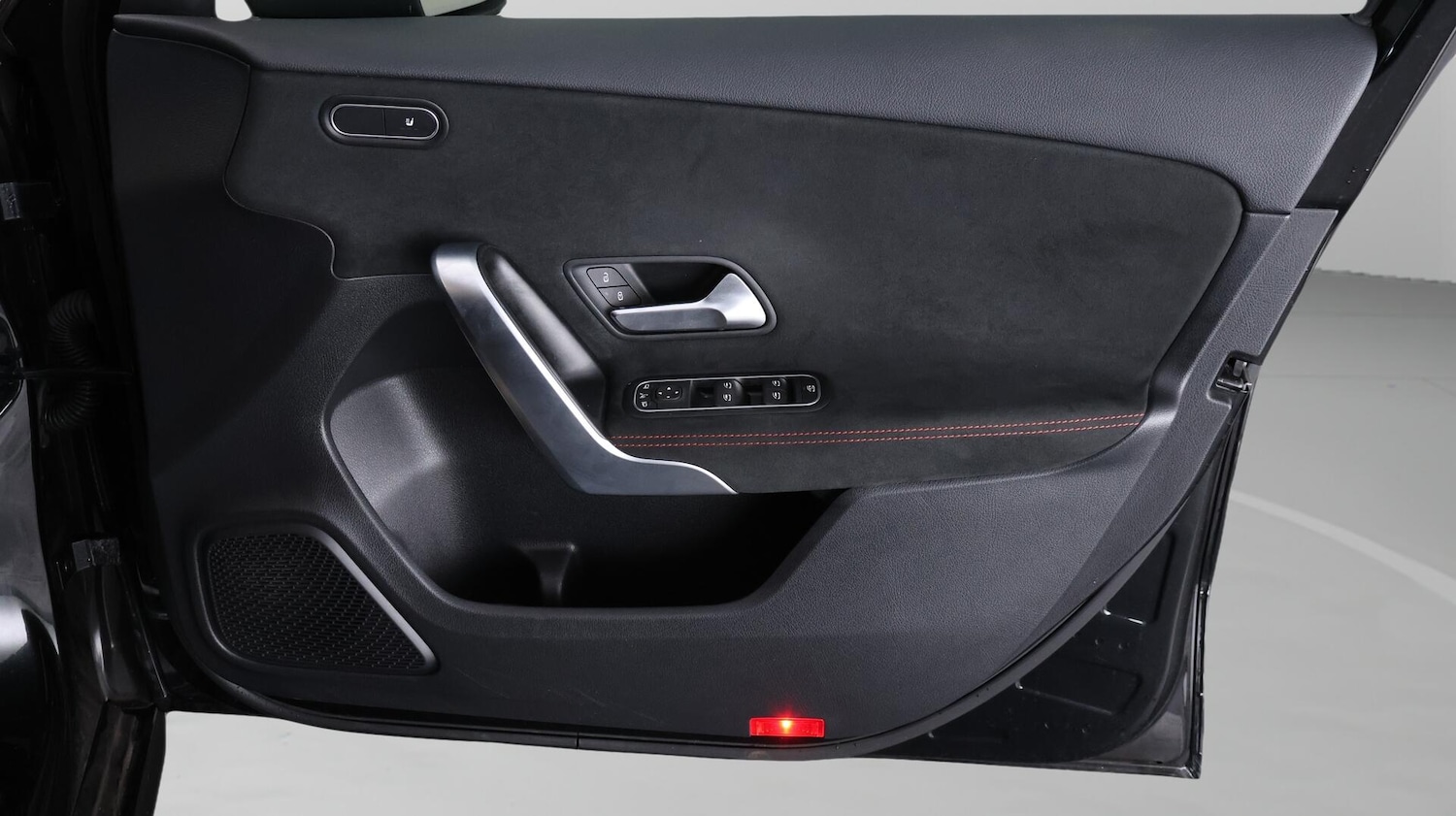 Used Mercedes-Benz A-Class 2020 for sale - 76765398: Photo 16