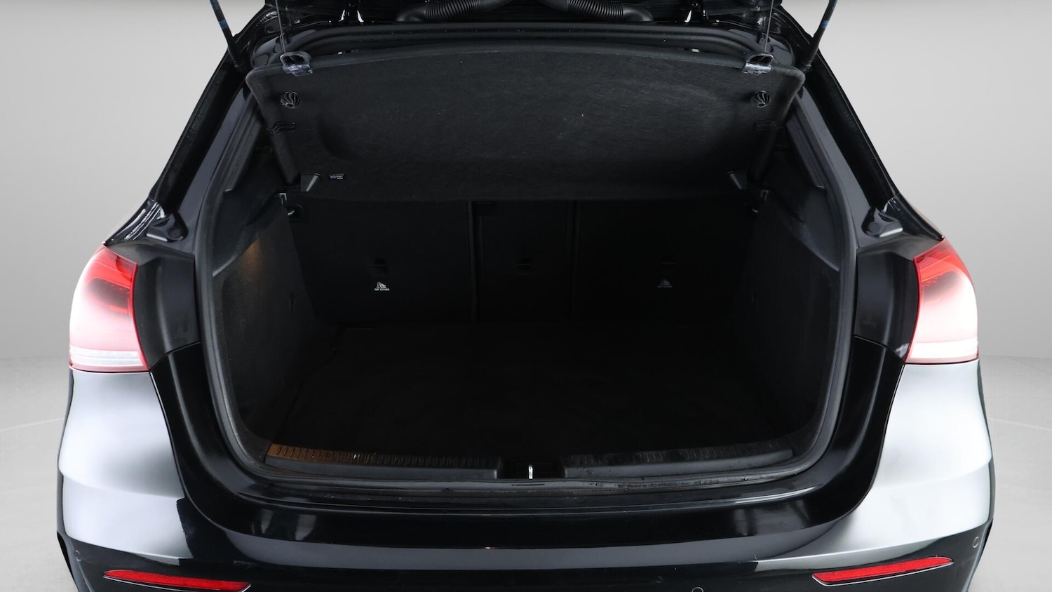 Used Mercedes-Benz A-Class 2020 for sale - 76765398: Photo 18