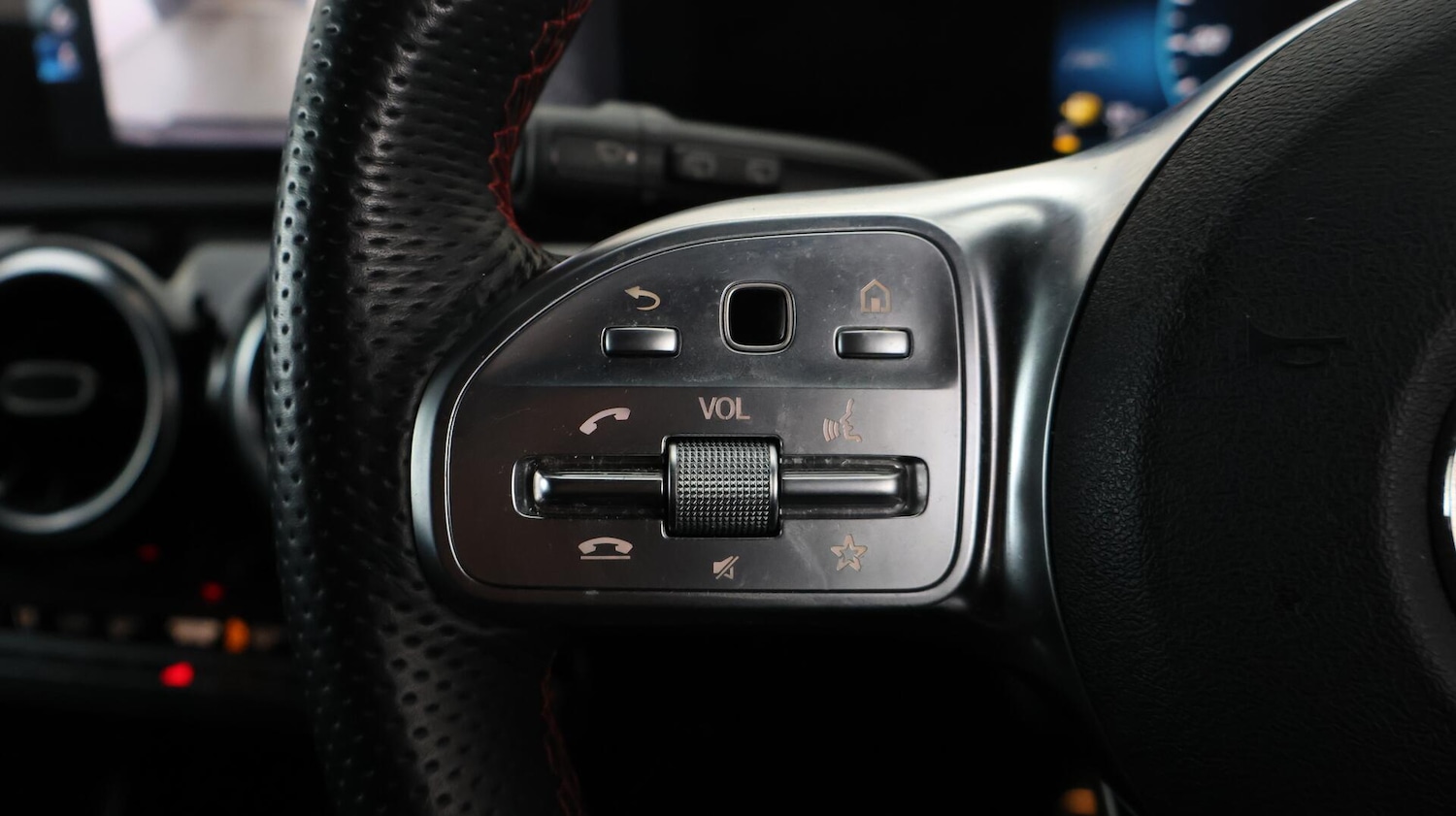 Used Mercedes-Benz A-Class 2020 for sale - 76765398: Photo 24