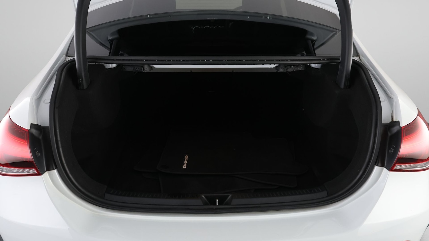 Used Mercedes-Benz A-Class 2022 for sale - 77836298: Photo 17