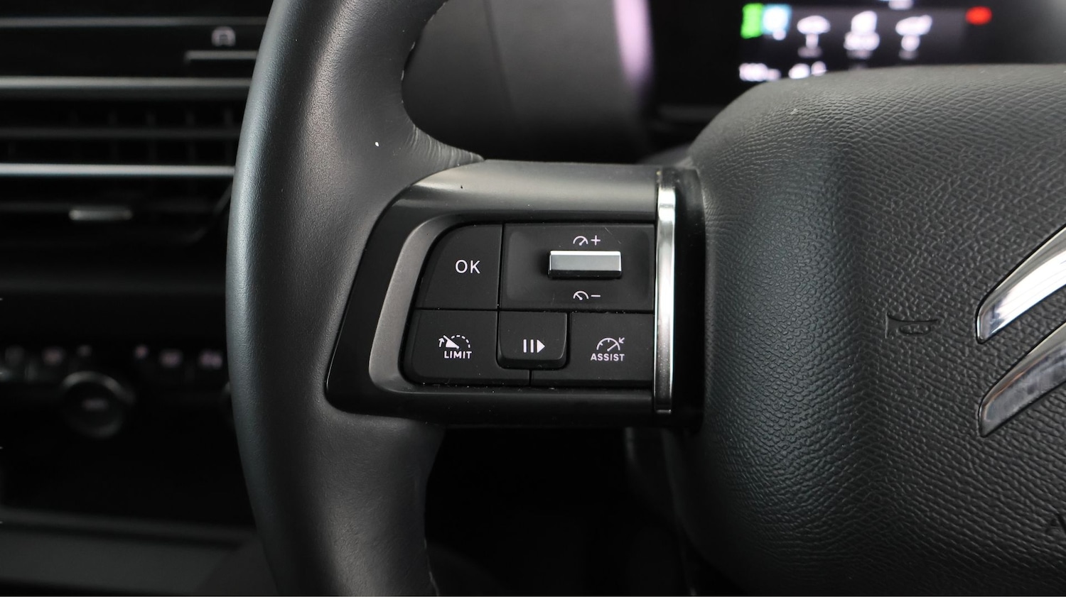 Used Citroen C4 2023 for sale - 77897459: Photo 21