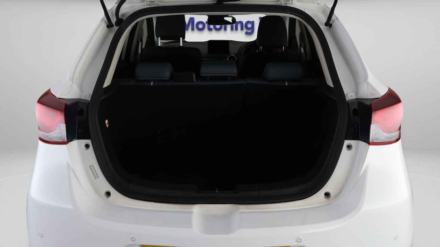 Used Mazda Mazda2 2023 for sale - 77316704: Photo 17