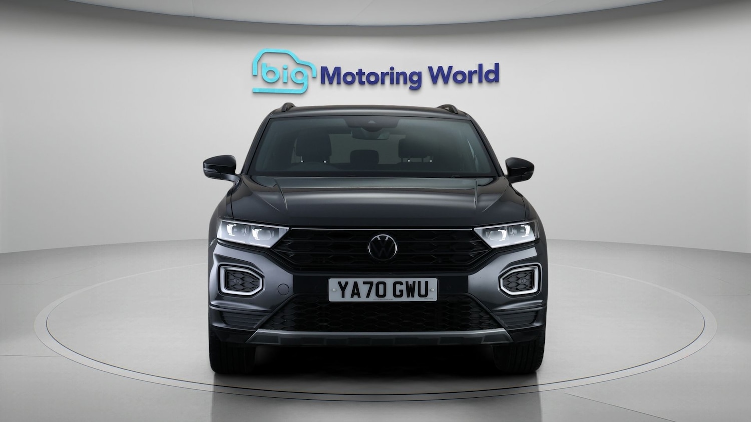 Used Volkswagen T-Roc for sale - 77497689: Photo 2
