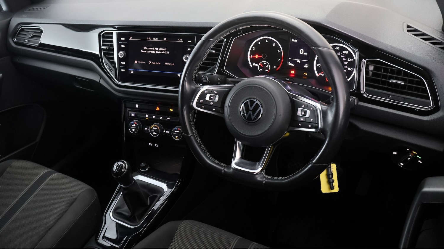 Used Volkswagen T-Roc for sale - 77497689: Photo 9