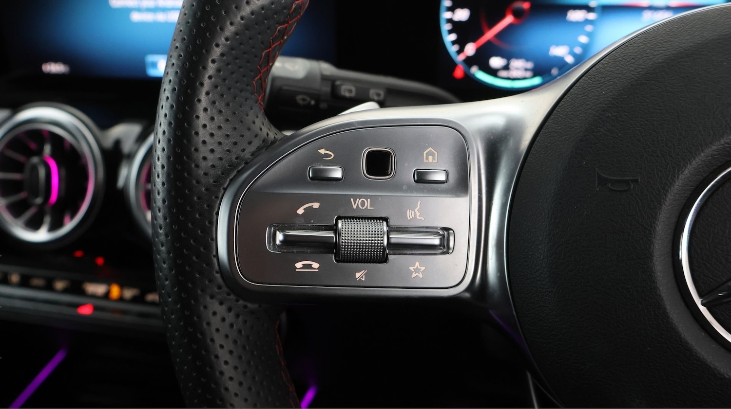 Used Mercedes-Benz EQA 2023 for sale - 77182140: Photo 23