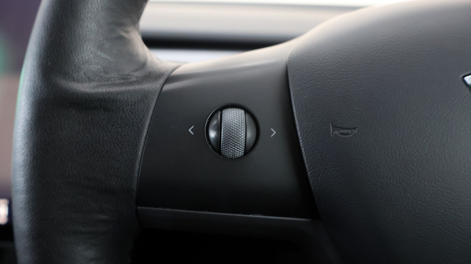 Used Tesla Model 3 2022 for sale - 77198732: Photo 22