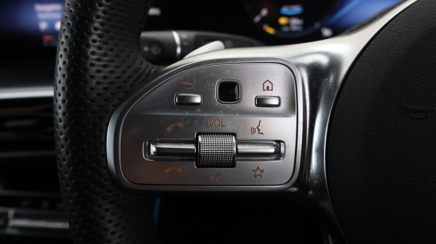 Used Mercedes-Benz EQC for sale - 77181794: Photo 27