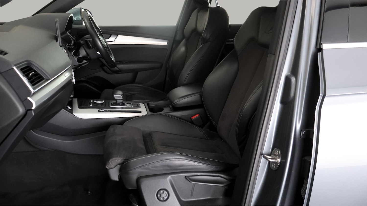 Used Audi Q5 2018 for sale - 78046650: Photo 14