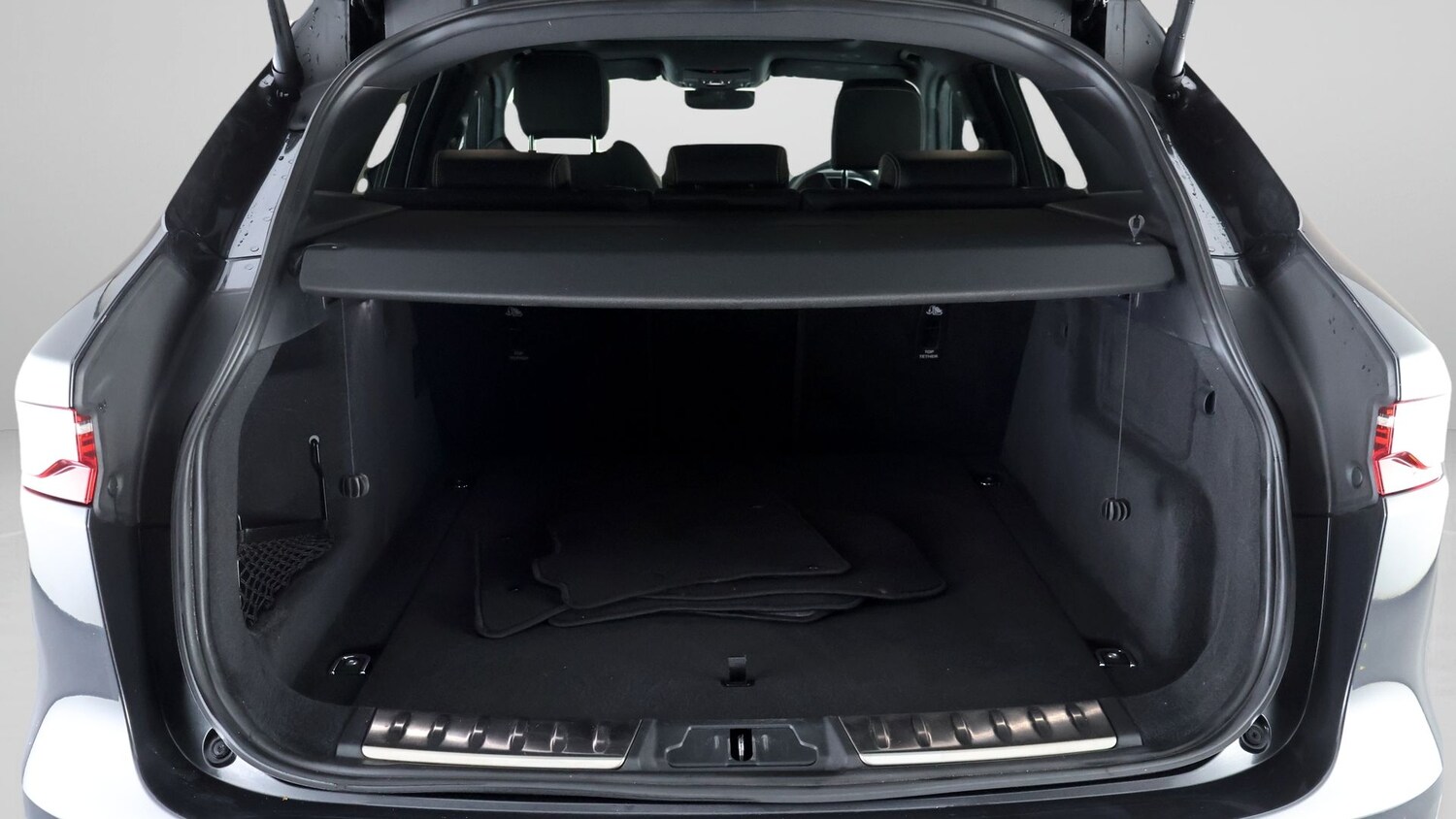 Used Jaguar F-Pace for sale - 78125055: Photo 16