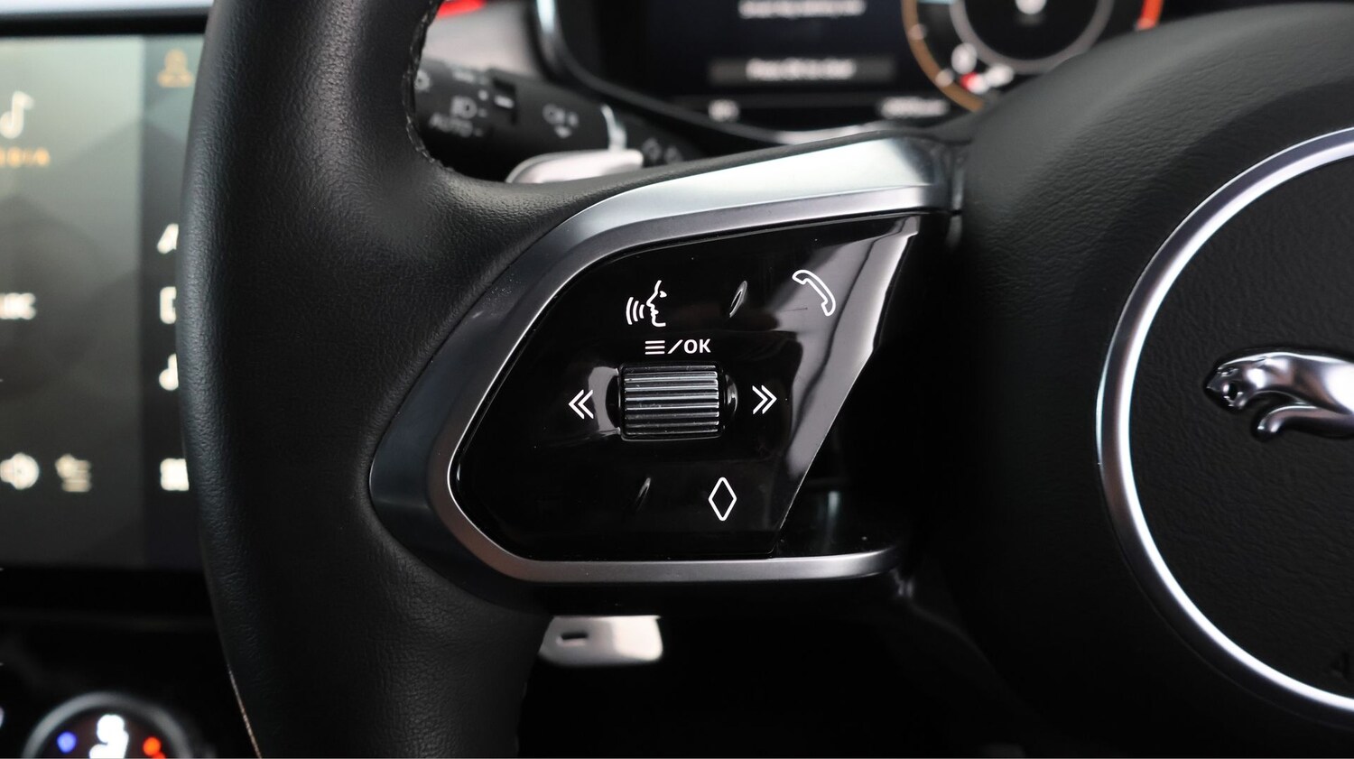 Used Jaguar F-Pace for sale - 78125055: Photo 23