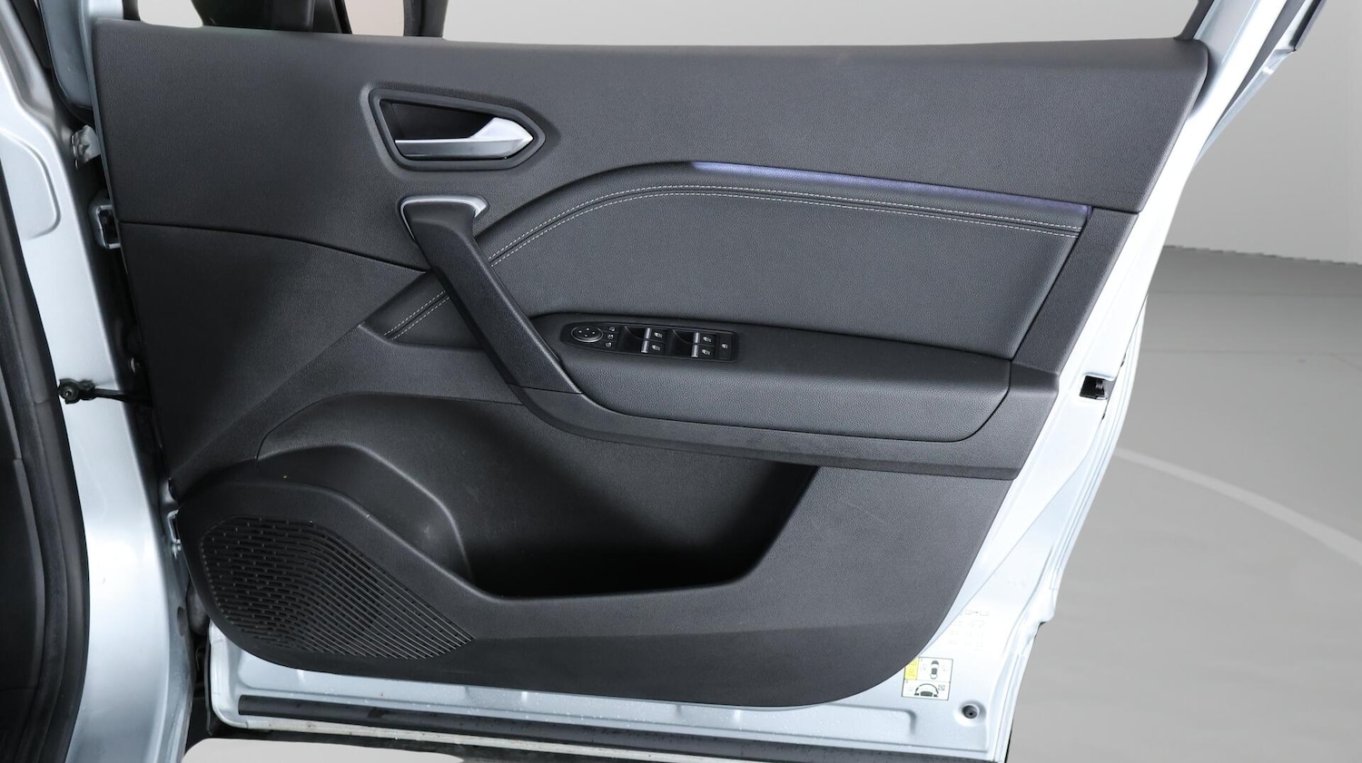 Used Renault Captur 2023 for sale - 76423846: Photo 16