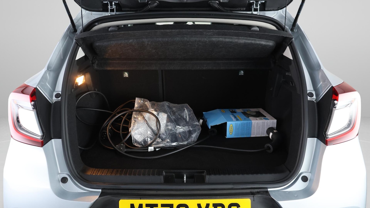 Used Renault Captur 2023 for sale - 76423846: Photo 18