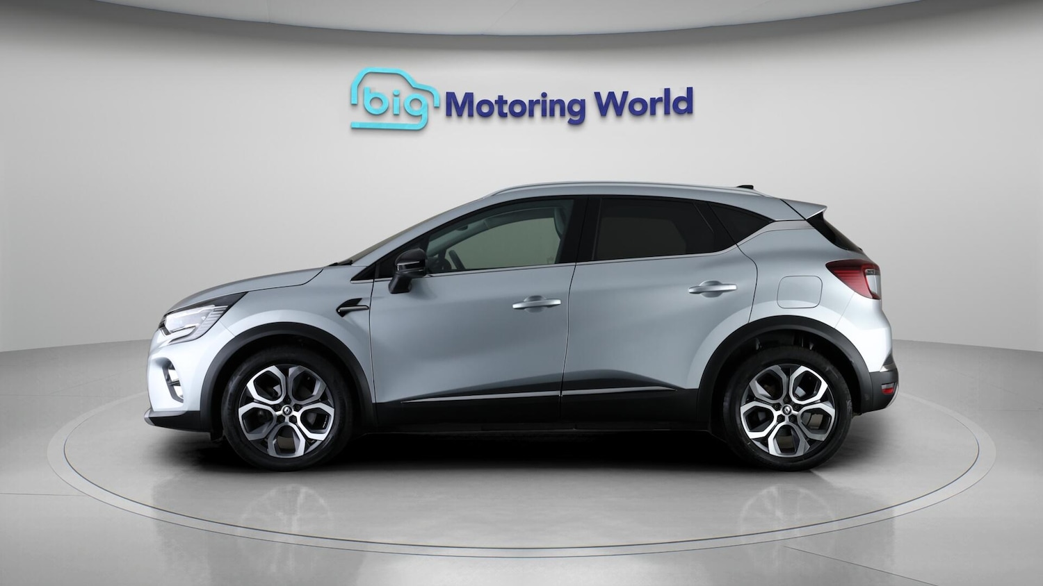 Used Renault Captur 2023 for sale - 76423846: Photo 5