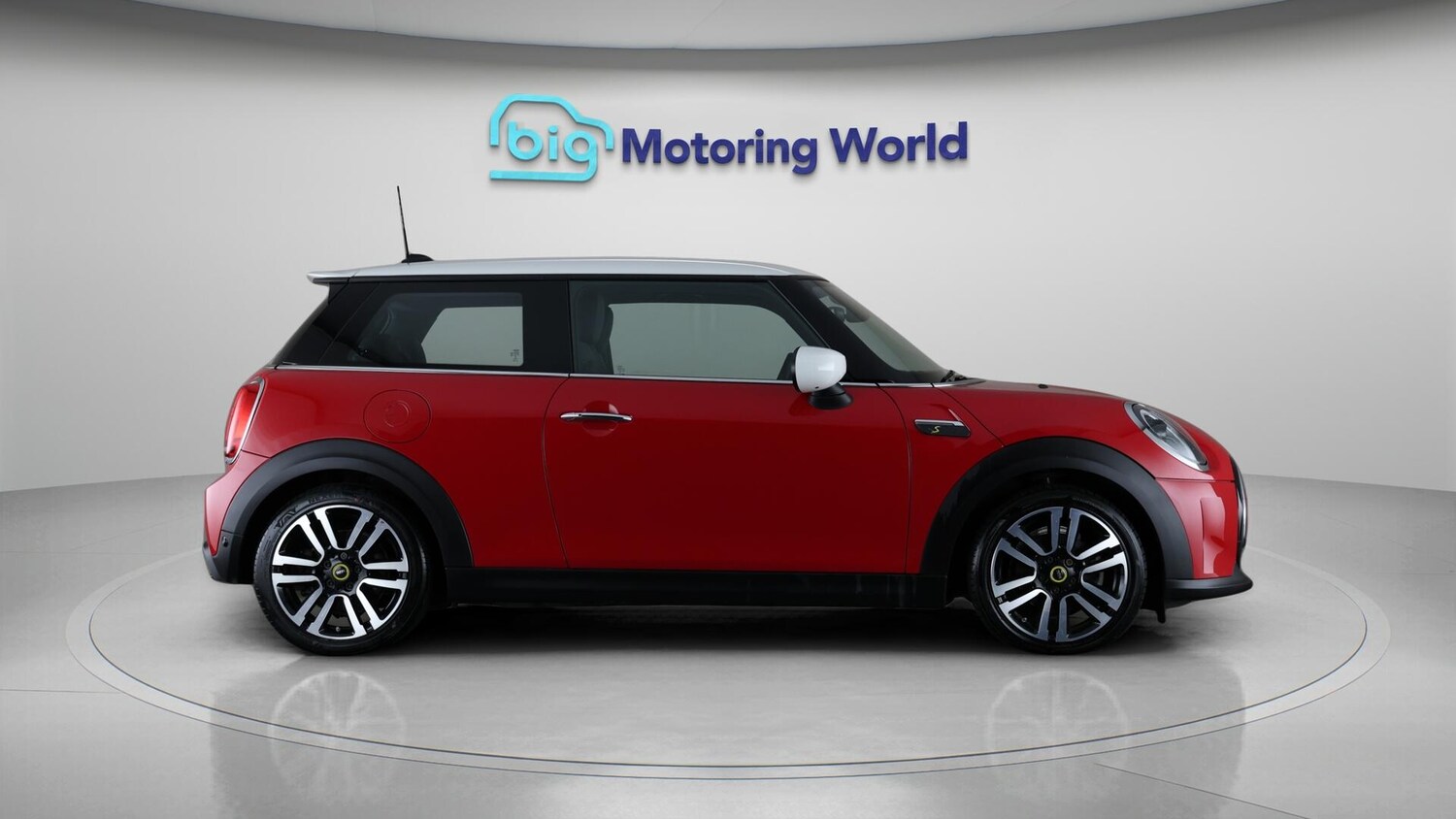 Used MINI Electric Hatch 2022 for sale - 76043248: Photo 9