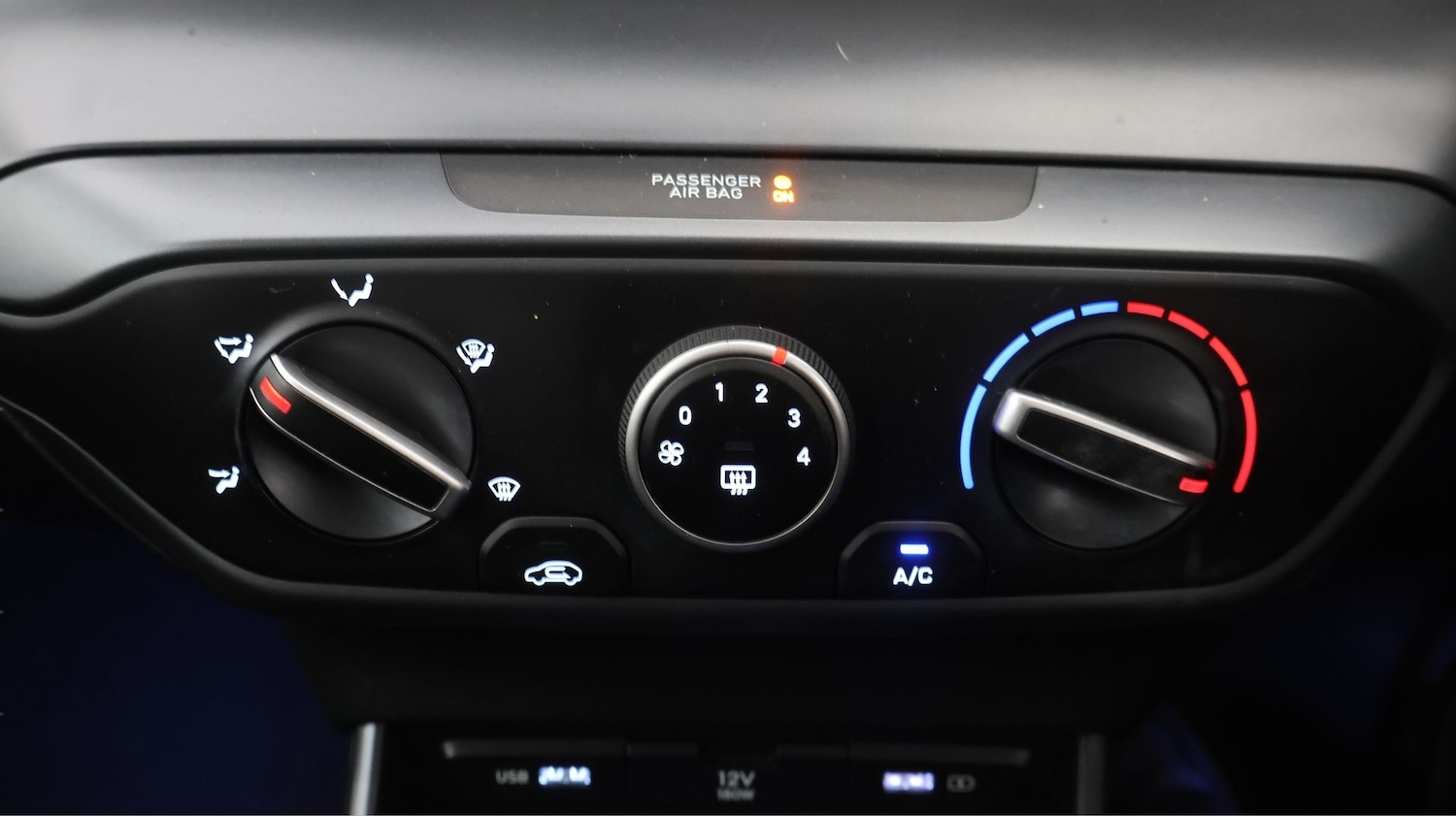 Used Hyundai BAYON 2023 for sale - 77781859: Photo 11